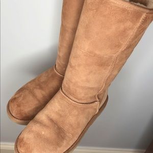 Ugg’s Women Classic Tall Boots